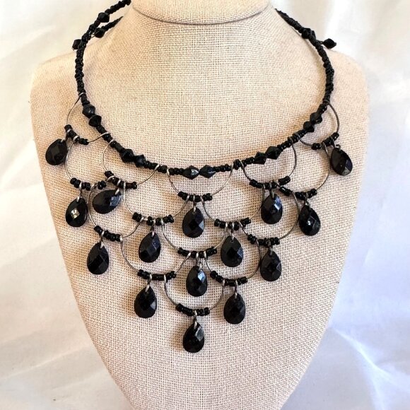 VTG Black Faceted Crystal Silver Wire Scalloped Design Gothic Size 16" Long - Picture 7 of 8